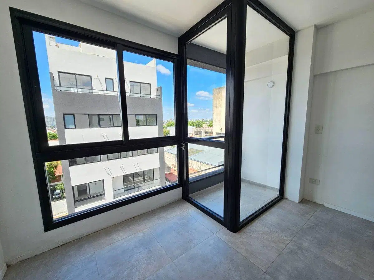 Excte. Monoam a estr c. balcon- Piscina- Parr -Vta 3