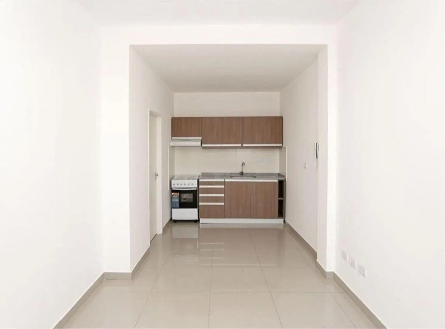 PH EN VENTA CON GARAGE 2AMB. VILLA PUYERREDON. 4