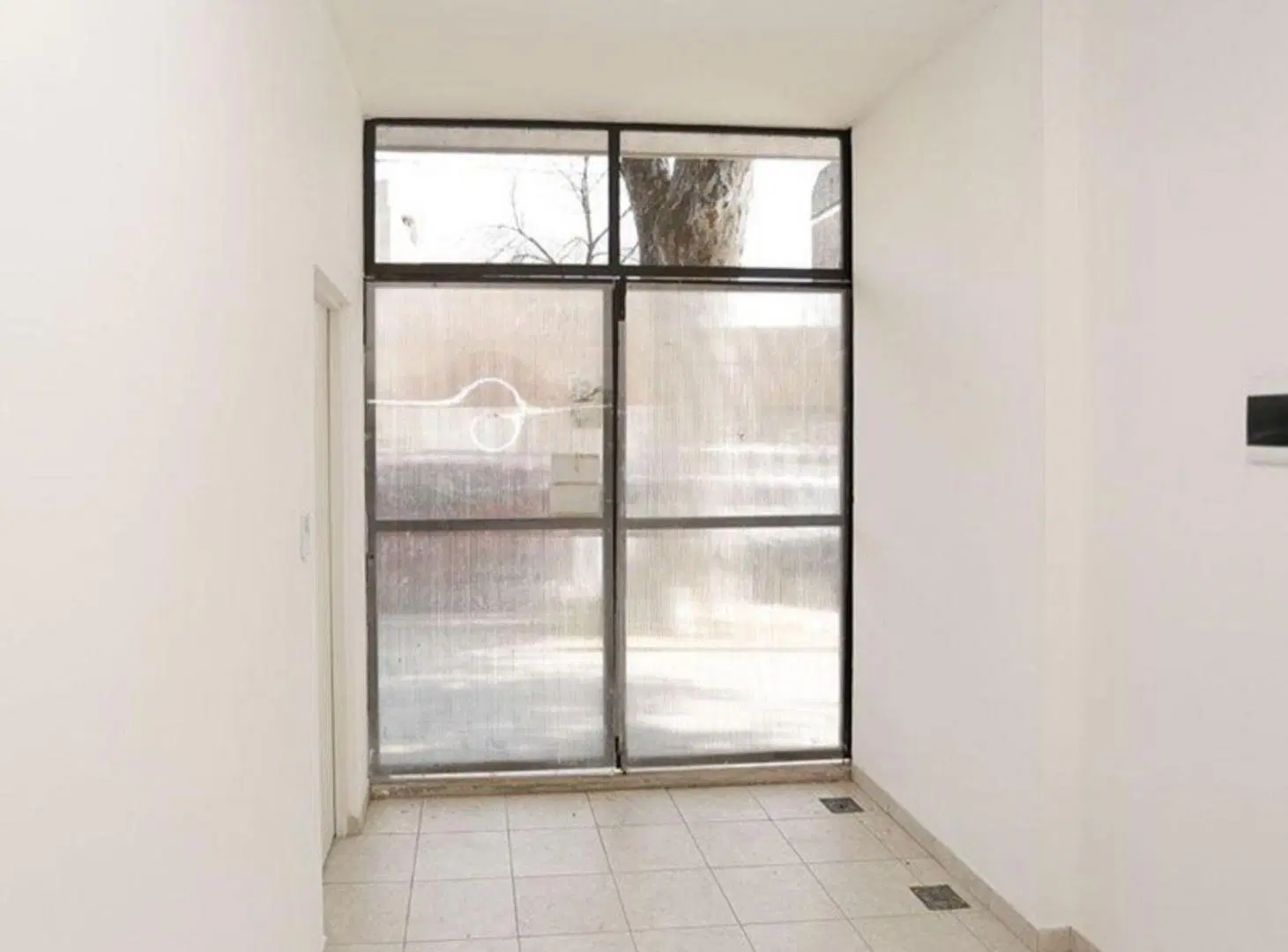 PH EN VENTA CON GARAGE 2AMB. VILLA PUYERREDON. 2