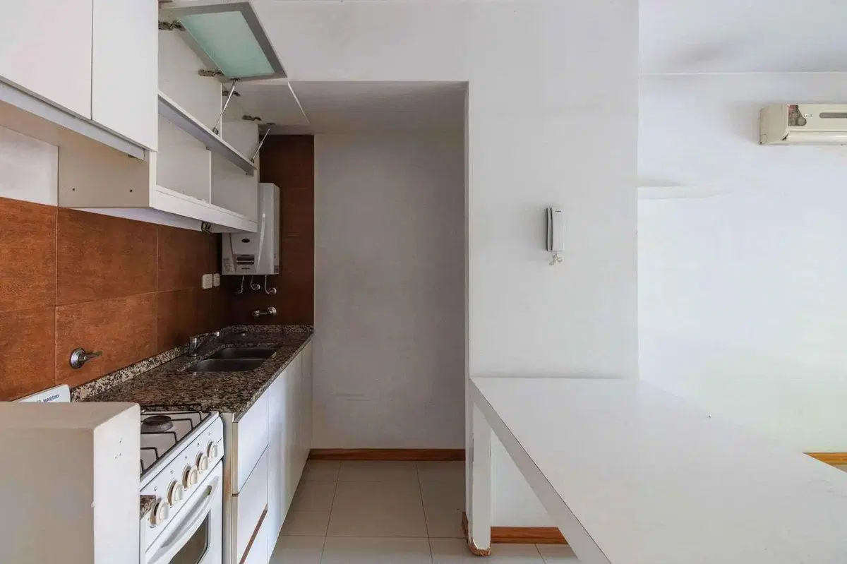 VENTA DEPARTAMENTO 2 AMB CABALLITO ESP GUARDACOCHE 5