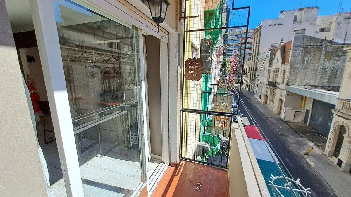 TRES AMB C/COCHERA - MEJOR ZONA CABALLITO 2