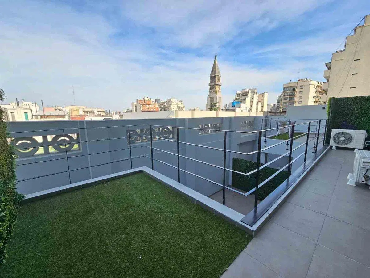 Excte. 2 amb a estr c/balcon - ICON BLVD CASEROS 2