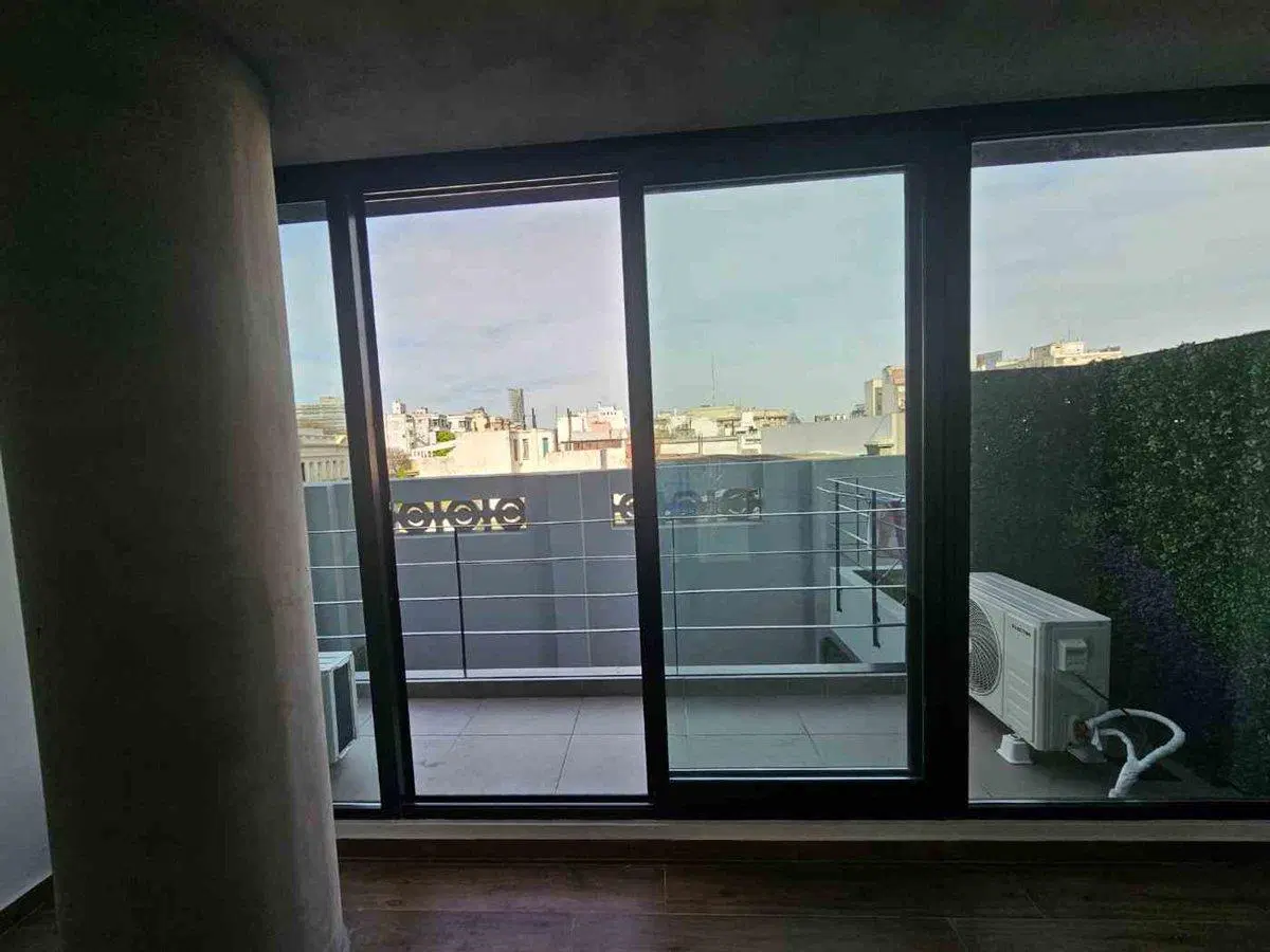 Excte. 2 amb a estr c/balcon - ICON BLVD CASEROS 4