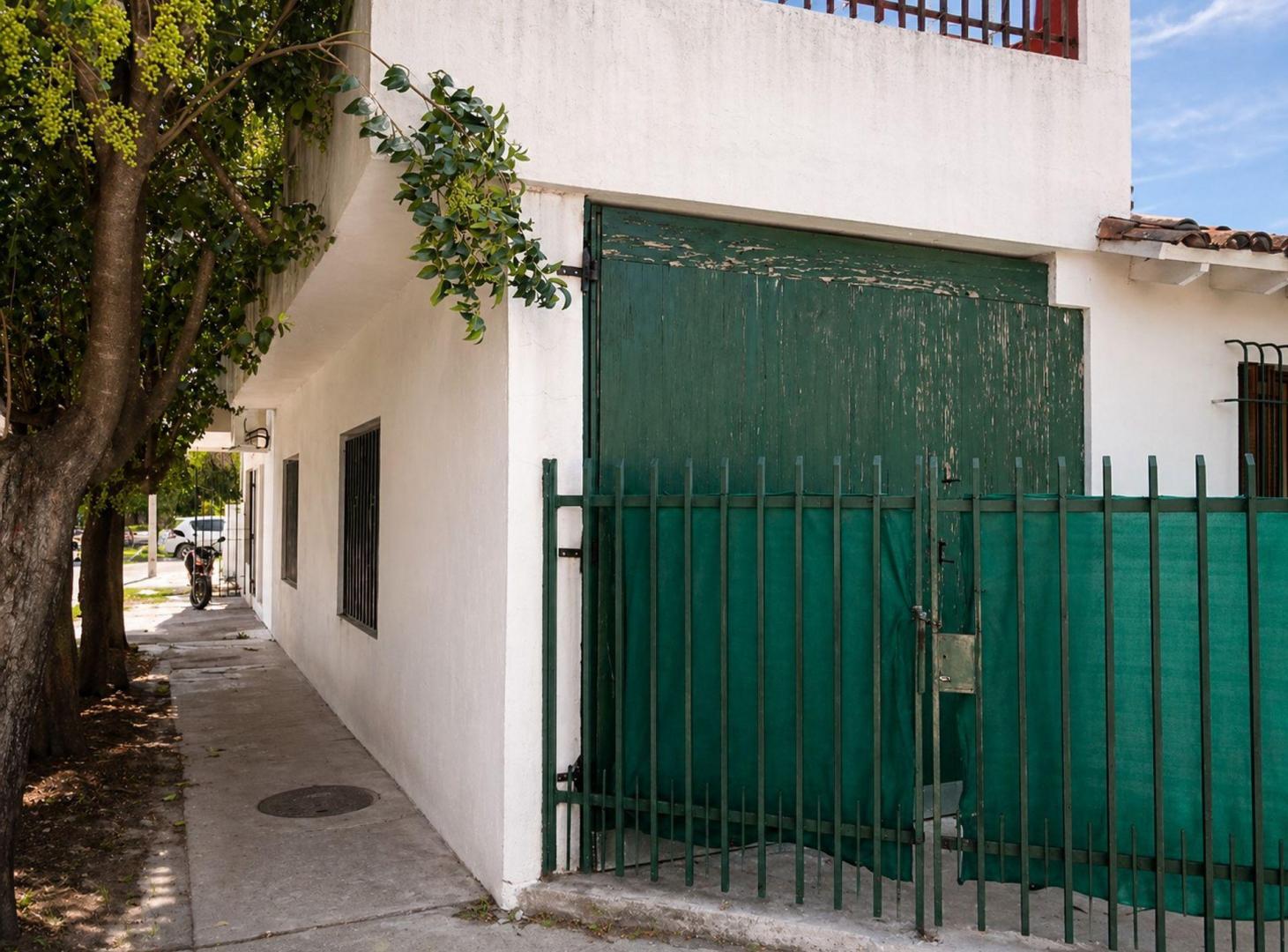 VENTA PH TIPO CASA 4 AMBIENTES CIUDAD EVITA