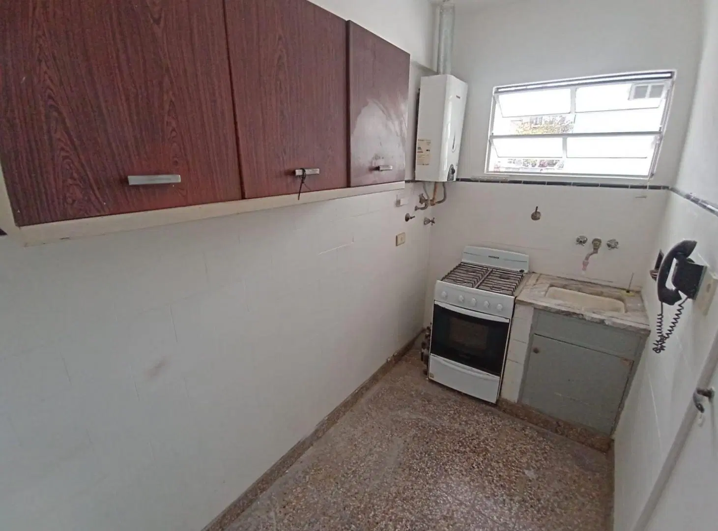 DEPARTAMENTO 2 AMBIENTES EN VENTA - ALMAGRO 8