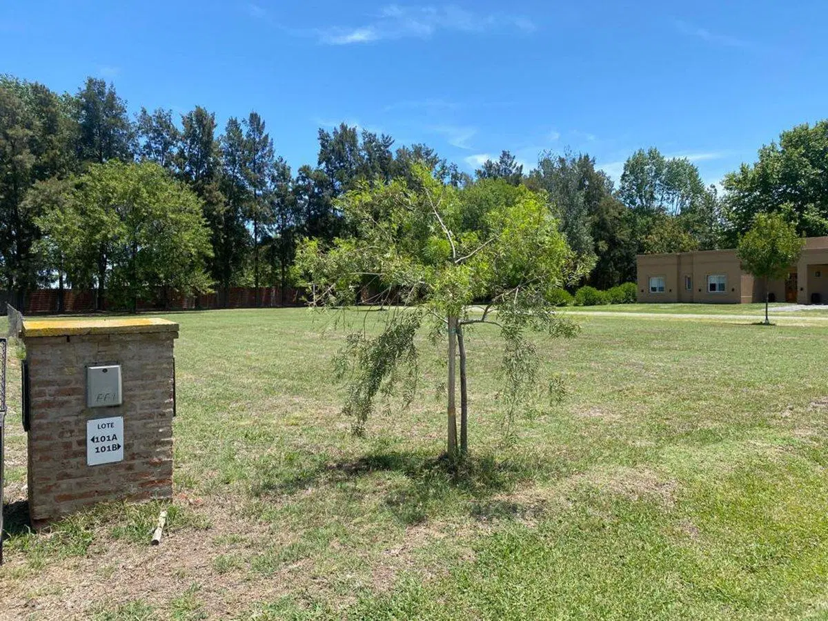 VENTA LOTE BARRIO HARAS DEL SOL PILAR 4
