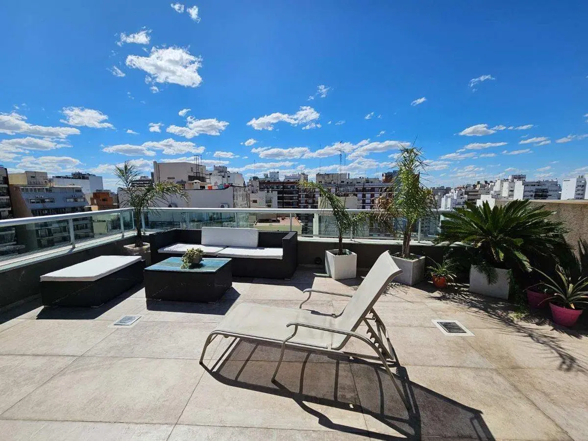 Espect Triplex 5 amb,quincho,terraza-2 coch-Categ 2