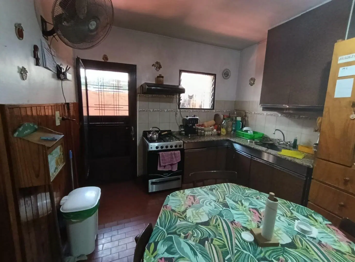 LOCAL COMERCIAL / CASA EN VENTA – 146 m² TOTALES 3