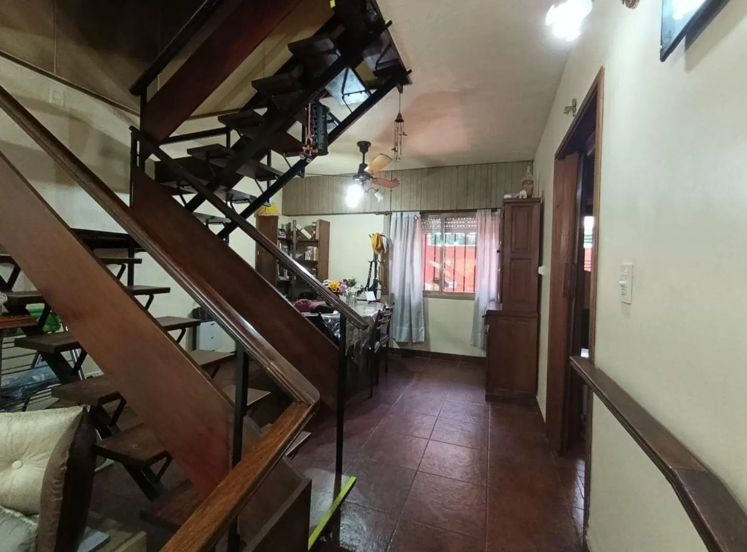 LOCAL COMERCIAL / CASA EN VENTA – 146 m² TOTALES 2