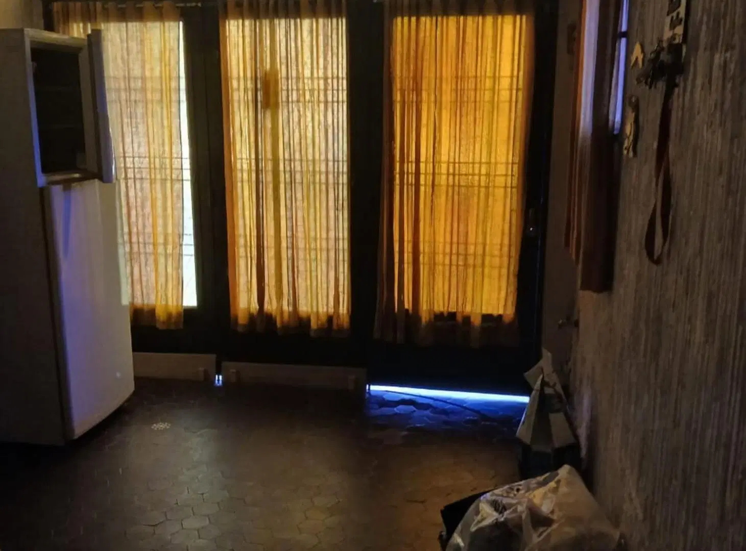 LOCAL COMERCIAL / CASA EN VENTA – 146 m² TOTALES 5