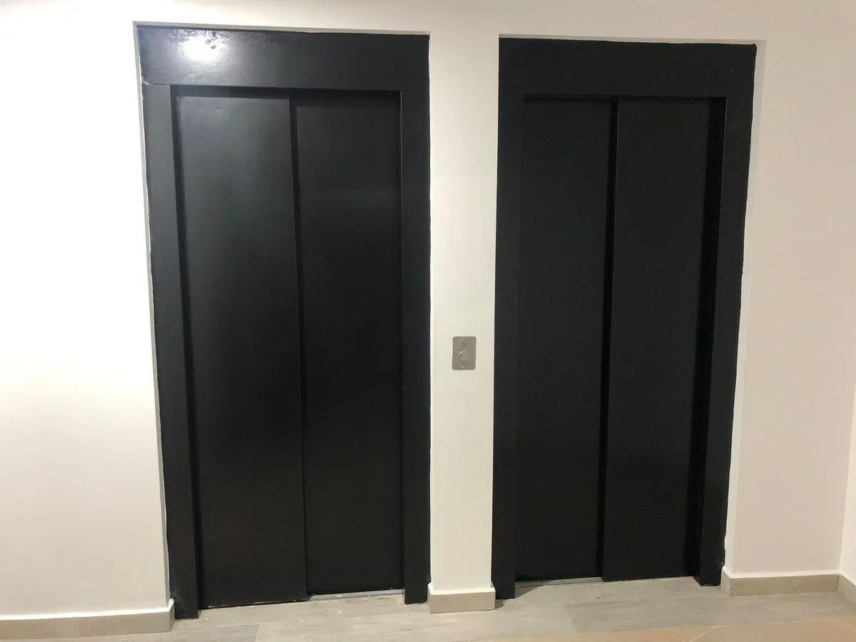 VENTA COCHERA CUBIERTA EN PB A ESTRENAR 3