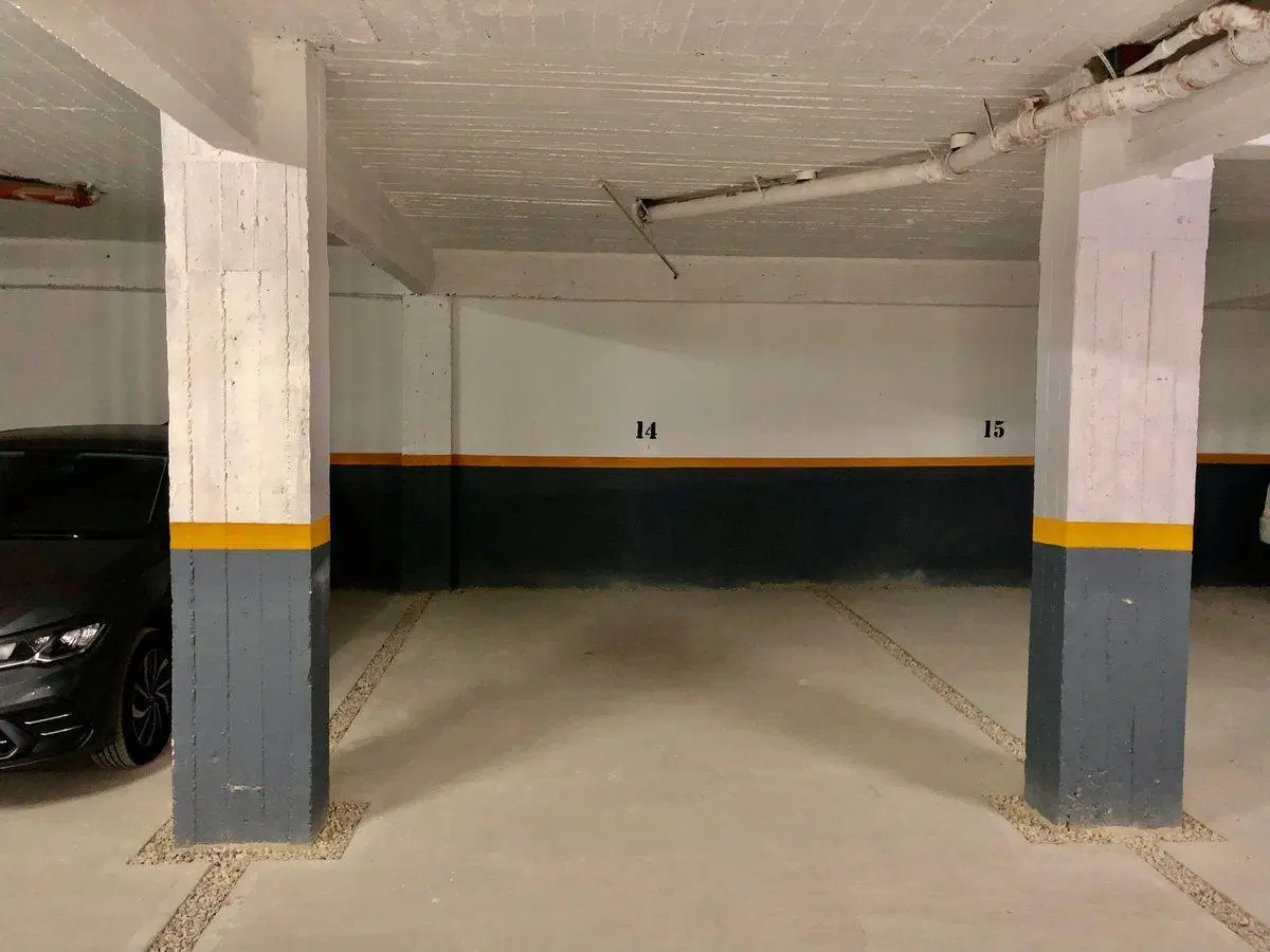 VENTA COCHERA CUBIERTA EN PB A ESTRENAR 5