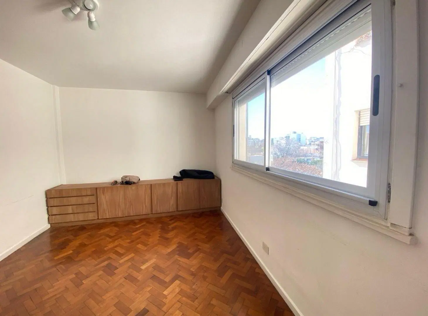 ALQUILER DEPARTAMENTO 3 AMBIENTES EN COLEGIALES 2