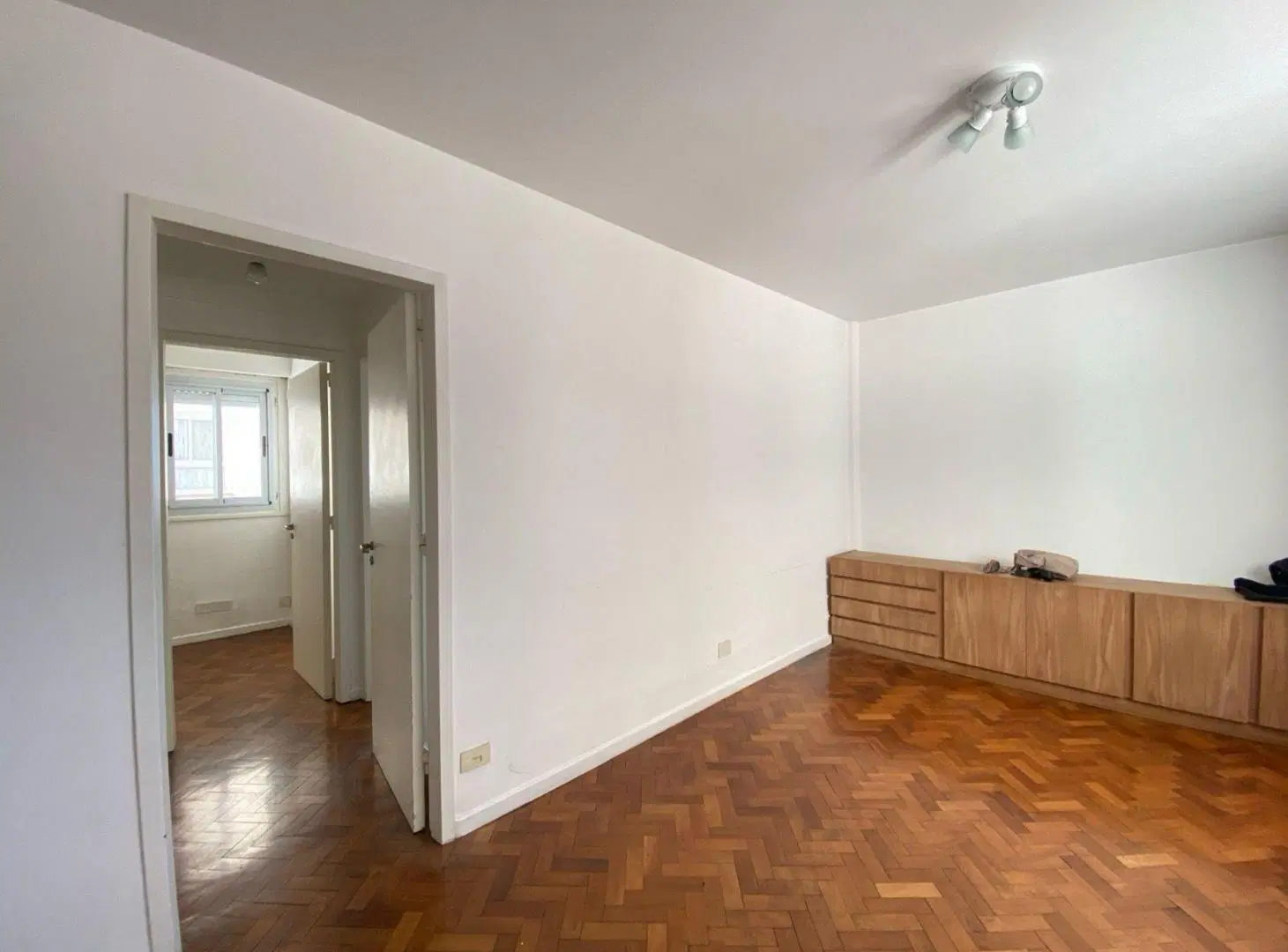 ALQUILER DEPARTAMENTO 3 AMBIENTES EN COLEGIALES 4