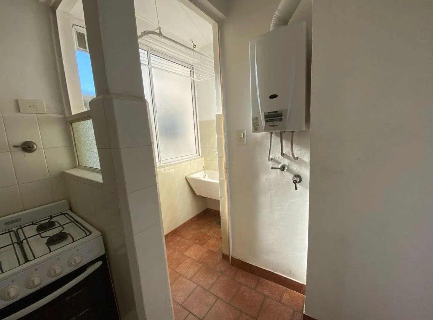 ALQUILER DEPARTAMENTO 3 AMBIENTES EN COLEGIALES 8