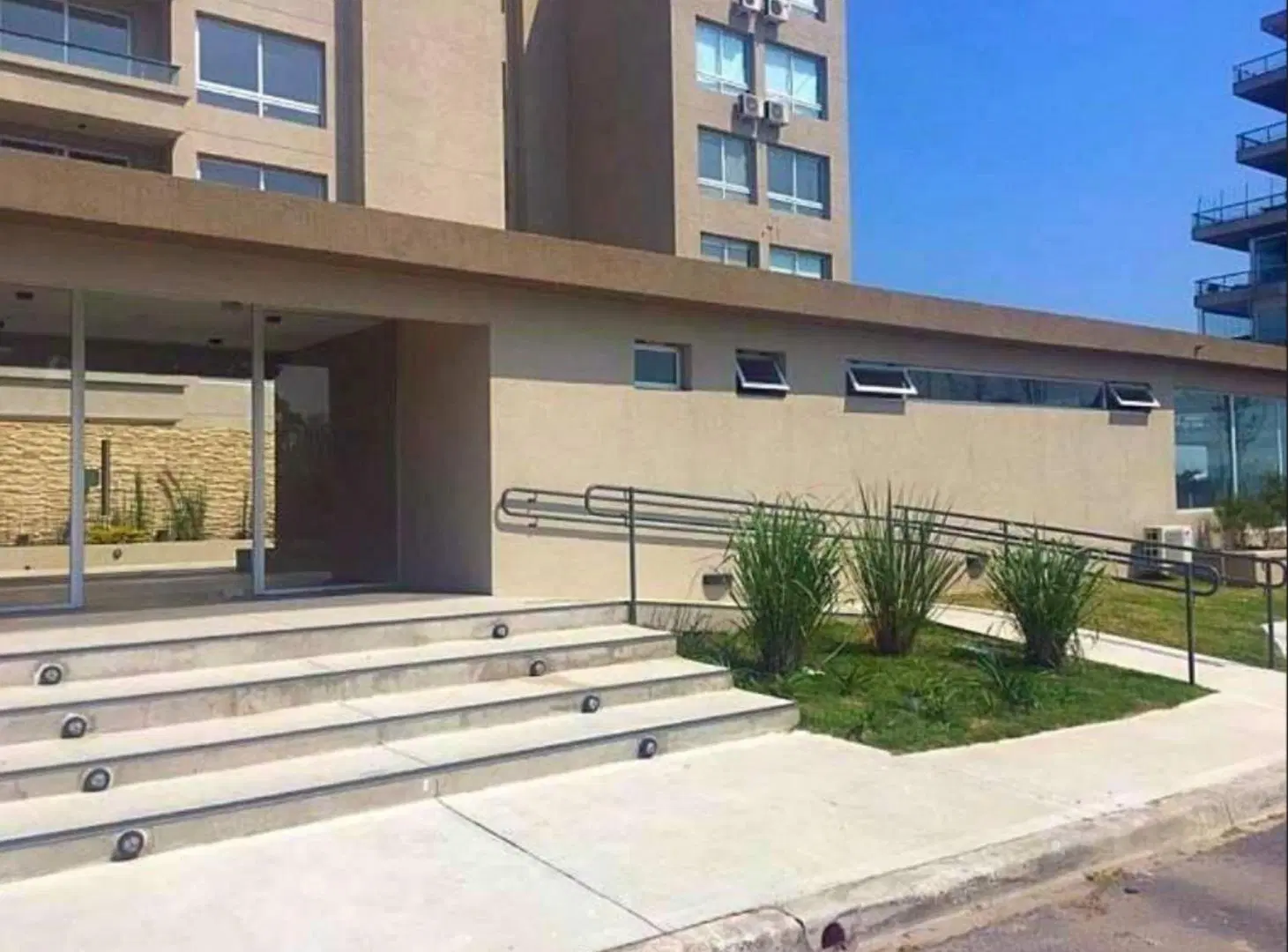 VENTA DEPTO ESPIGON 12 PUERTO ESCONDIDO NORDELTA 5