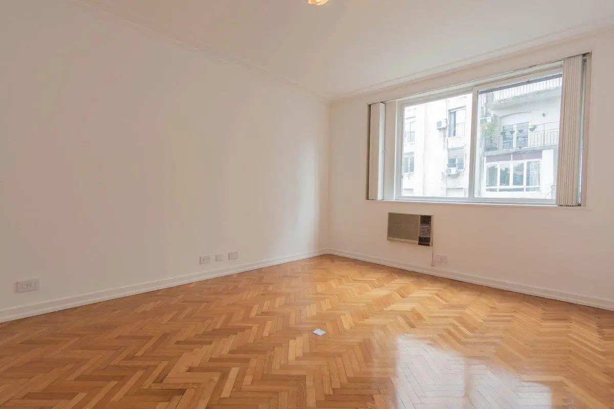 VENTA DEPARTAMENTO 4 AMBIENTES COCHERA RECOLETA 4