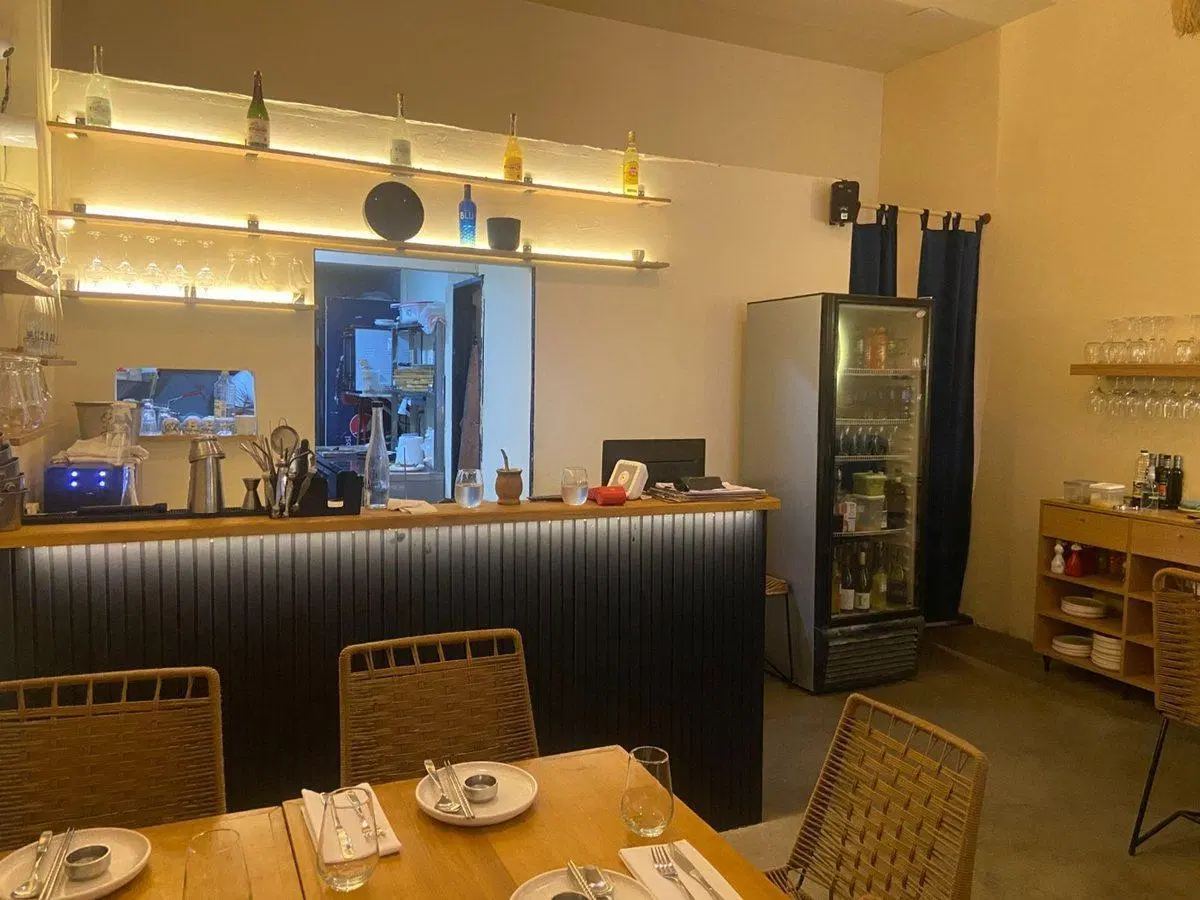 VENTA LOCAL GASTRONÓMICO COLEGIALES 4