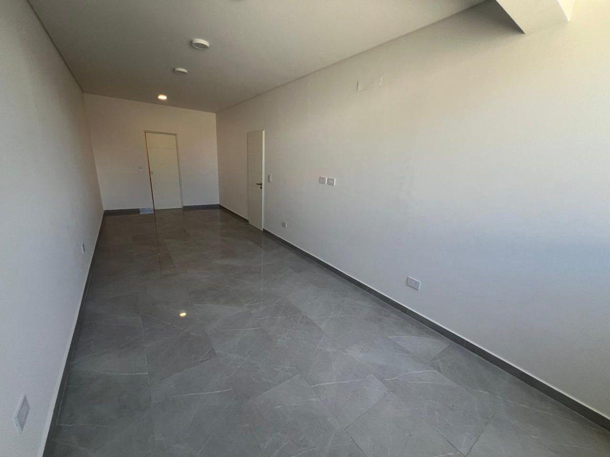 Foto de ESPECTACULAR PISO CUATRO AMBIENTES EN SAN ANDRÉS, imagen 4