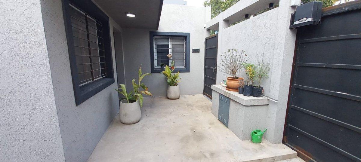 Foto de Casa de 3 amb. gran jardin, galeria y cochera x2, imagen 3