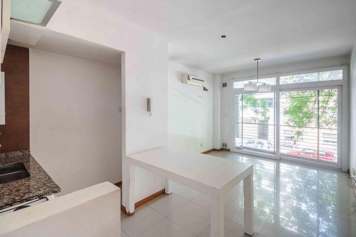 Foto de VENTA DEPARTAMENTO 2 AMB CABALLITO ESP GUARDACOCHE, imagen 1