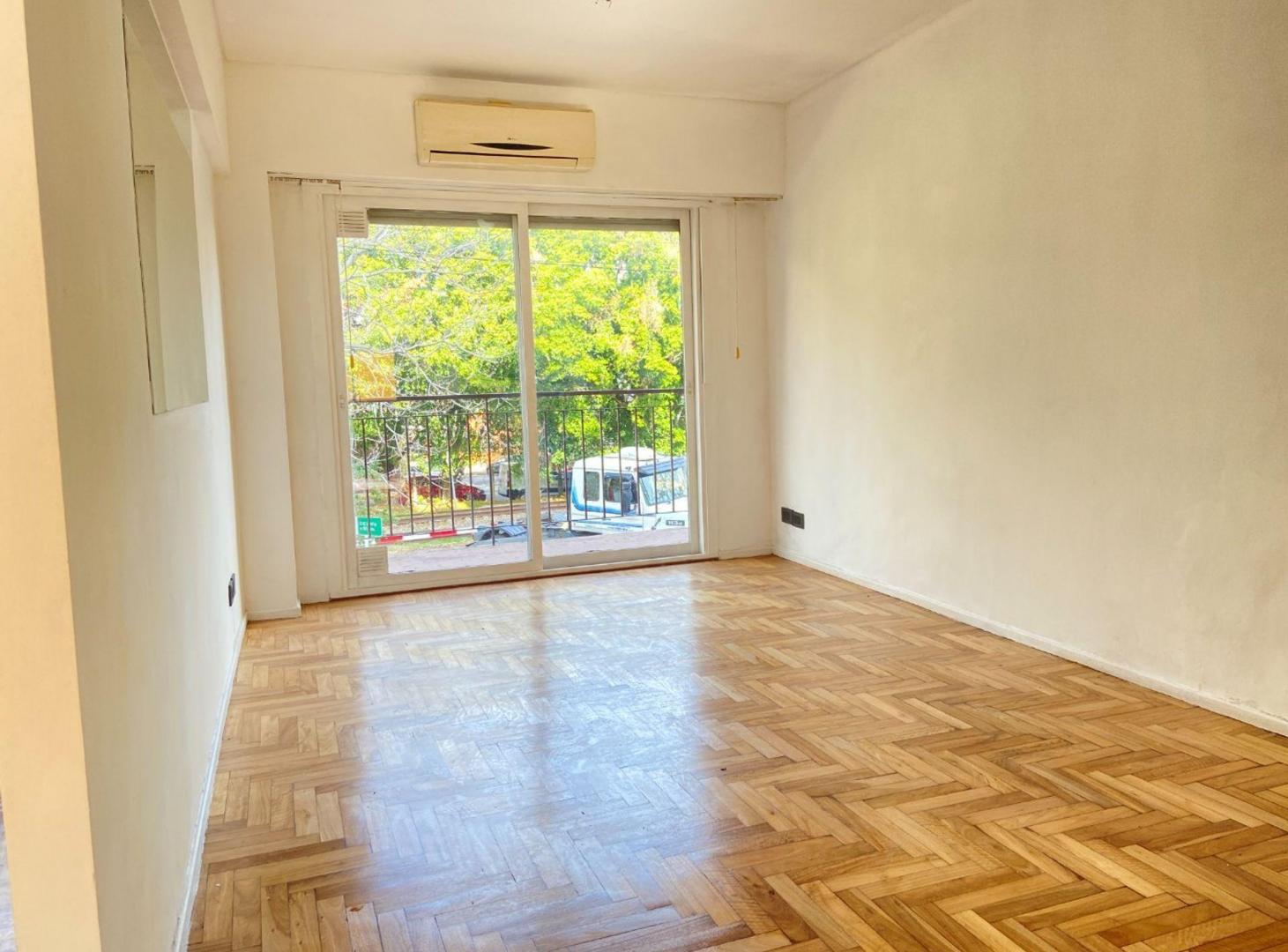 Foto de Venta 3 Ambientes con Balcón y Patio, Belgrano, imagen 2