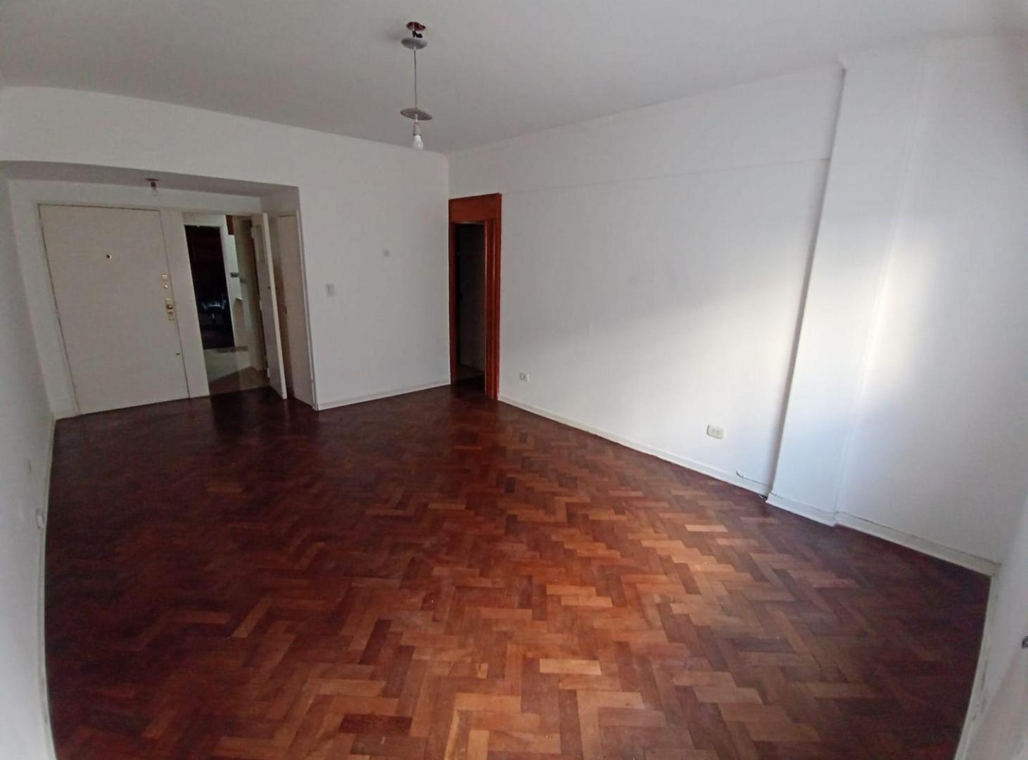 Foto de DEPARTAMENTO VENTA, 3 AMB + DEPENDENCIA-RECOLETA, imagen 3