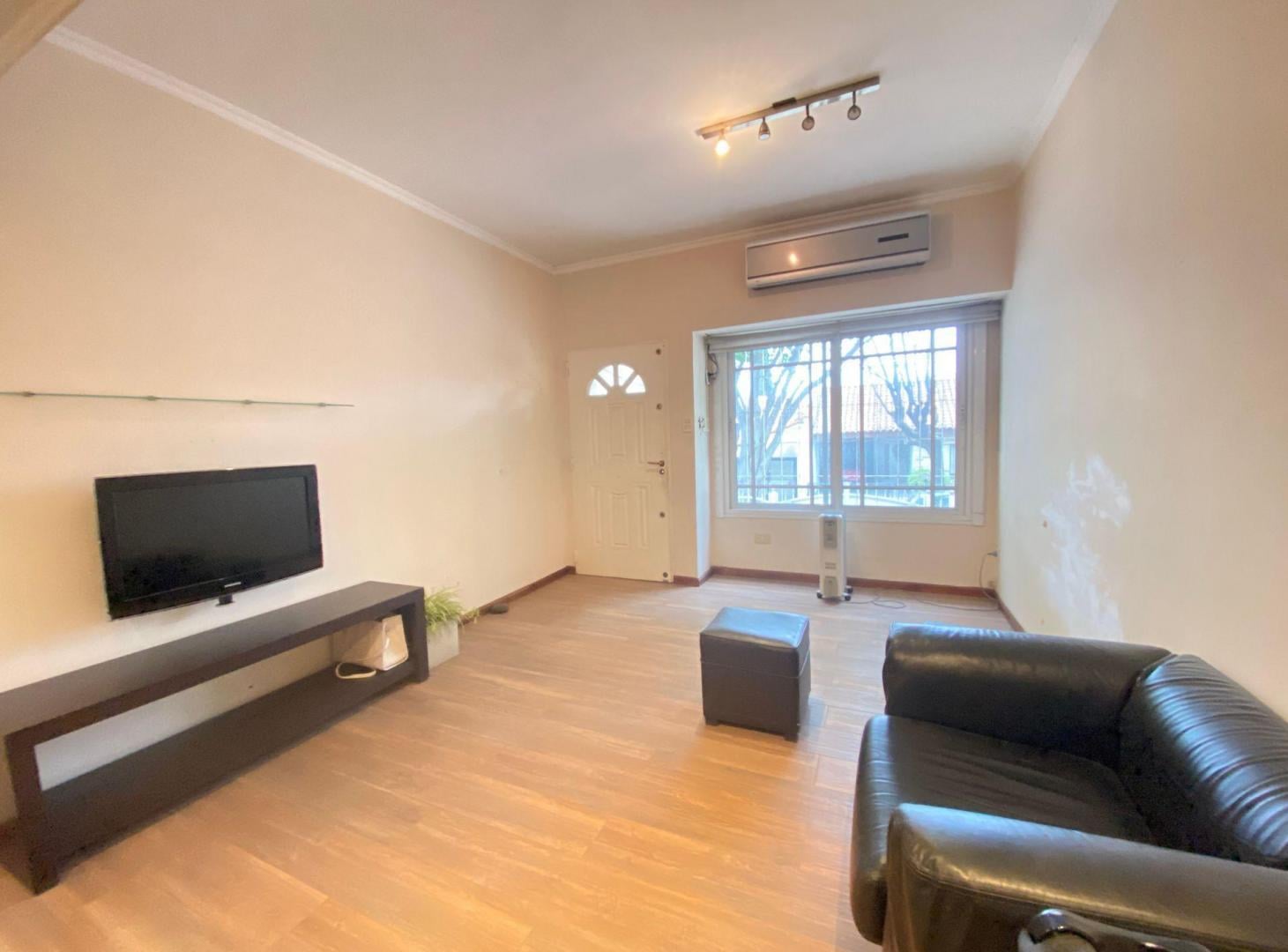Foto de PH TRIPLEX, JARDIN Y PARRILA, APTO CRED, imagen 3