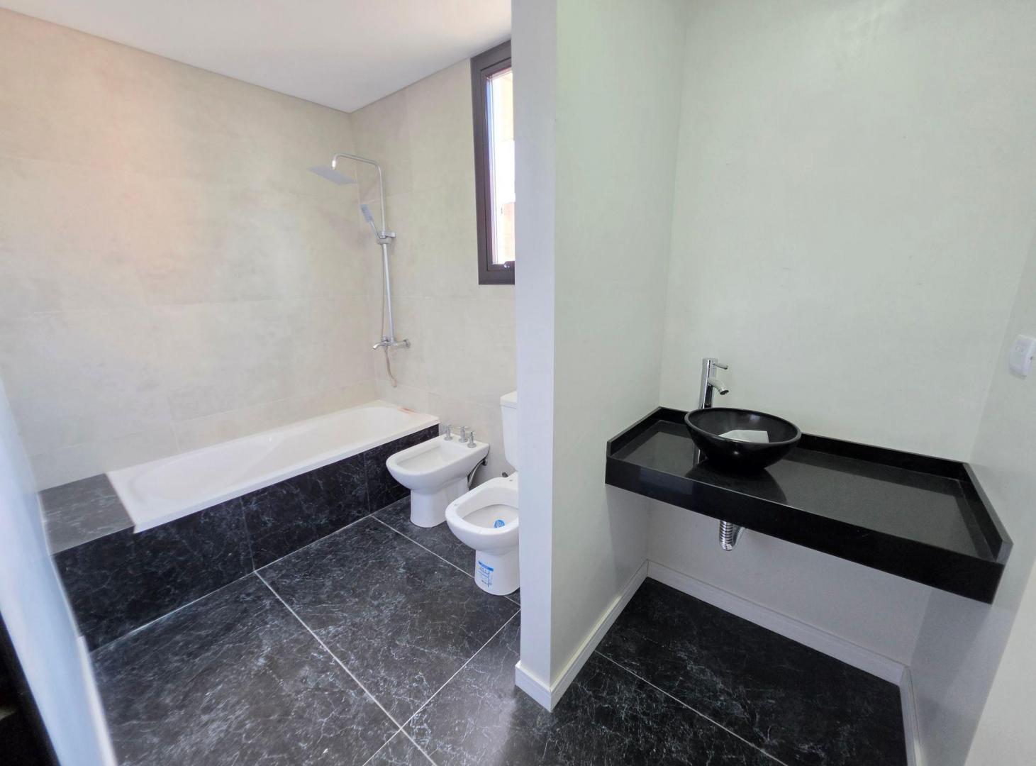 Foto de Venta-Exte 4 amb-balcon terraza-Barracas-Financiac, imagen 2