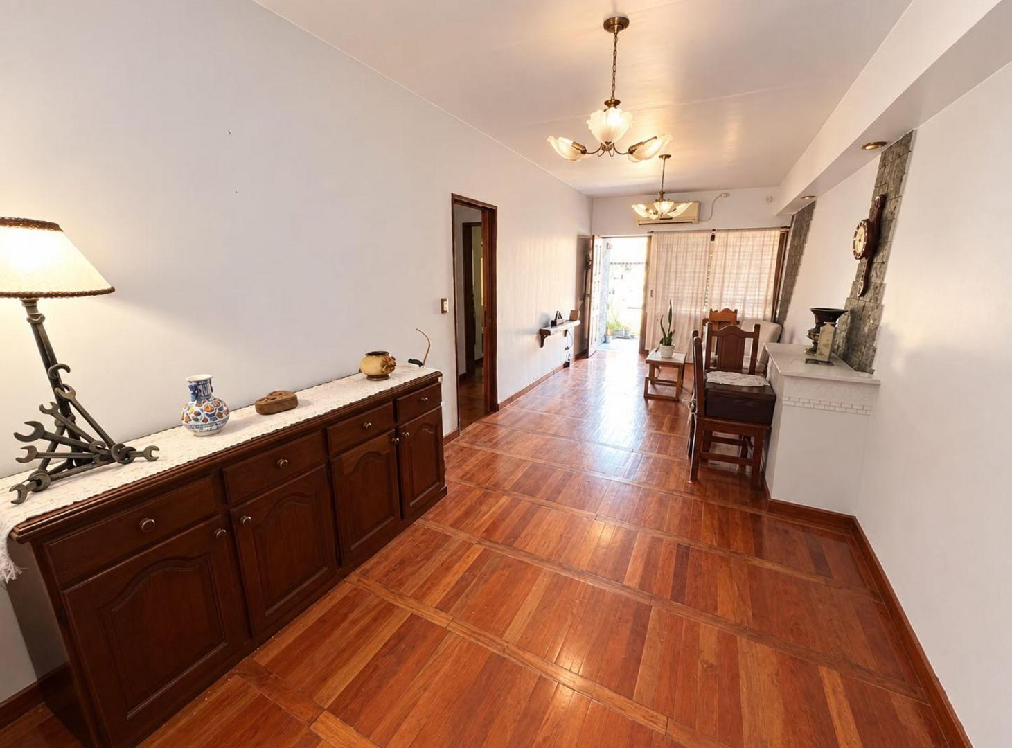 Foto de Excelente casa sobre lote propio en Villa Maipú, imagen 3