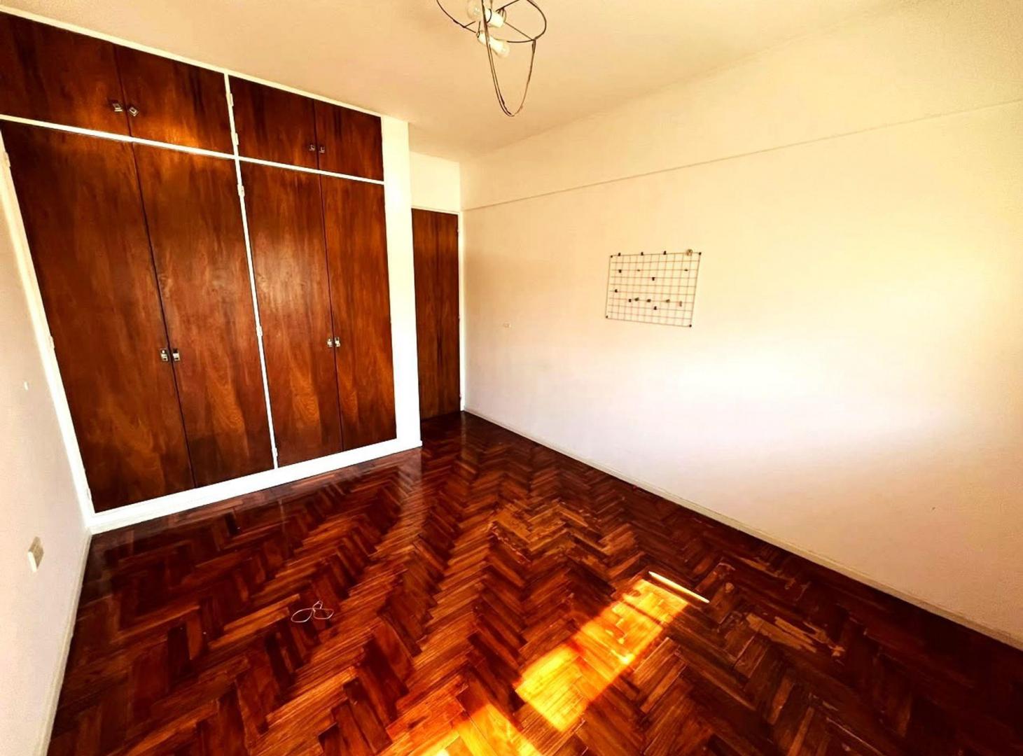 Foto de Departamento cuatro ambientes en San Martín Centro, imagen 4