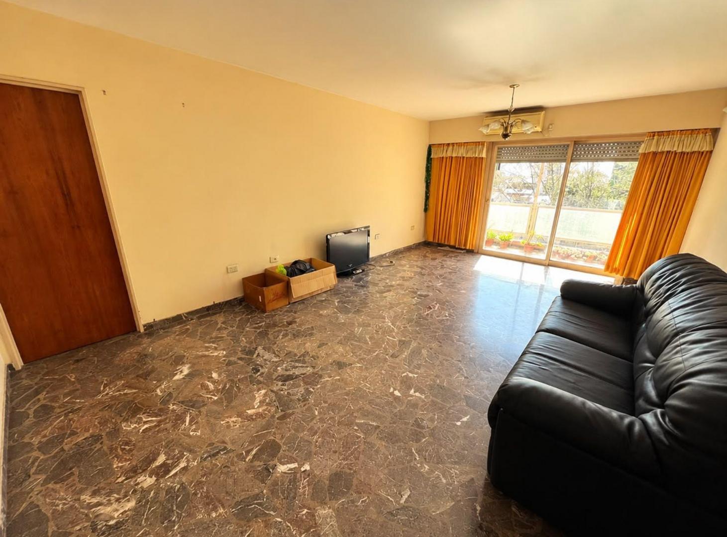 Foto de Departamento cuatro ambientes en San Martín Centro, imagen 1