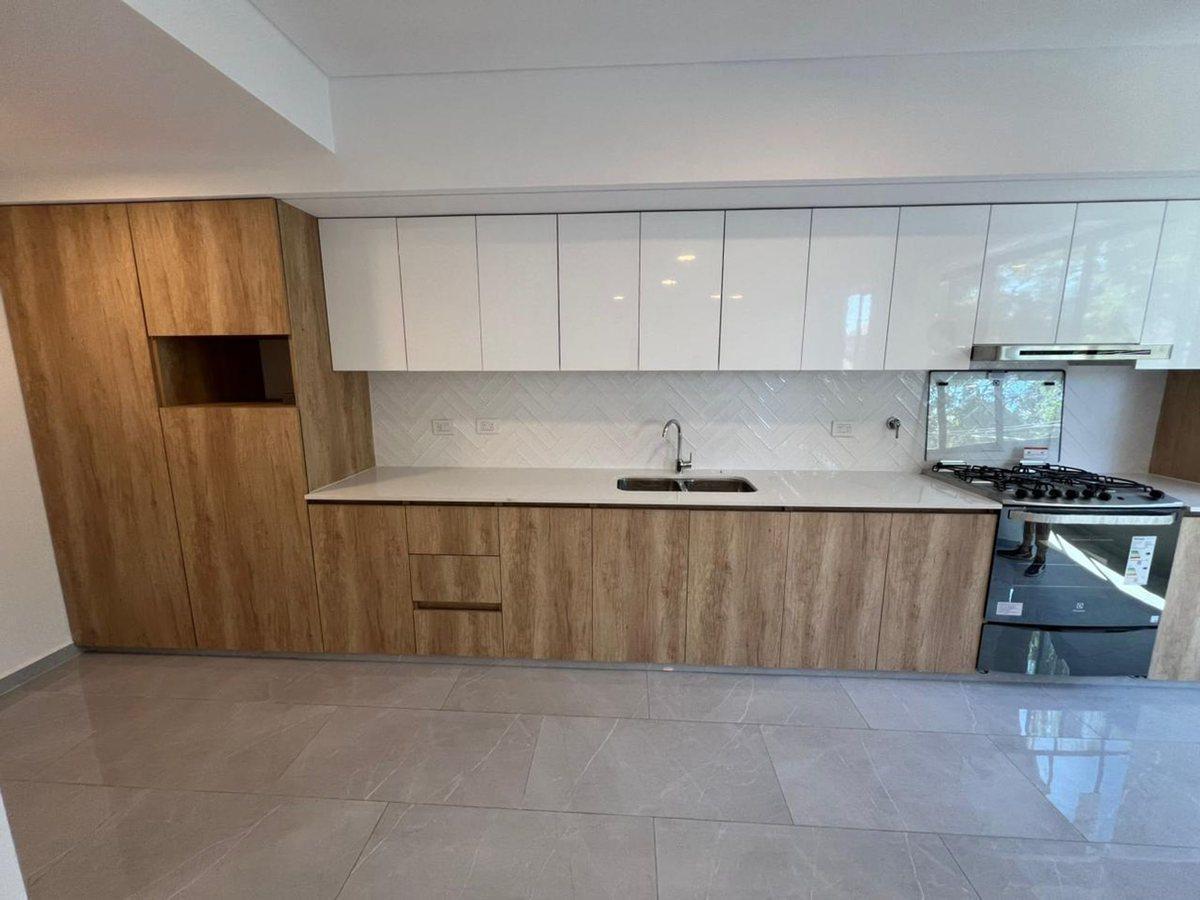 Foto de ESPECTACULAR PISO CUATRO AMBIENTES EN SAN ANDRÉS, imagen 4