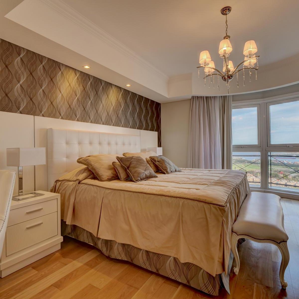Venta Impecable Chateau 5 Ambientes. 2 Cocheras. Puerto Madero 3