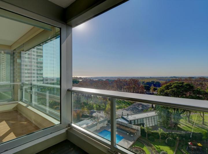 Venta 3 Ambientes en Le Pac Puerto Madero - Vista al Rio - Cochera y Baulera 1