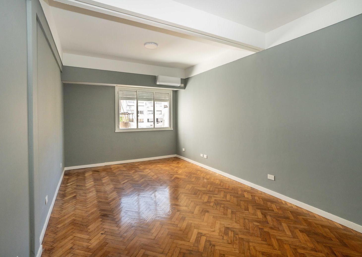 Venta departamento monoambiente apto profesional refaccionado en Tribunales San Nicolás