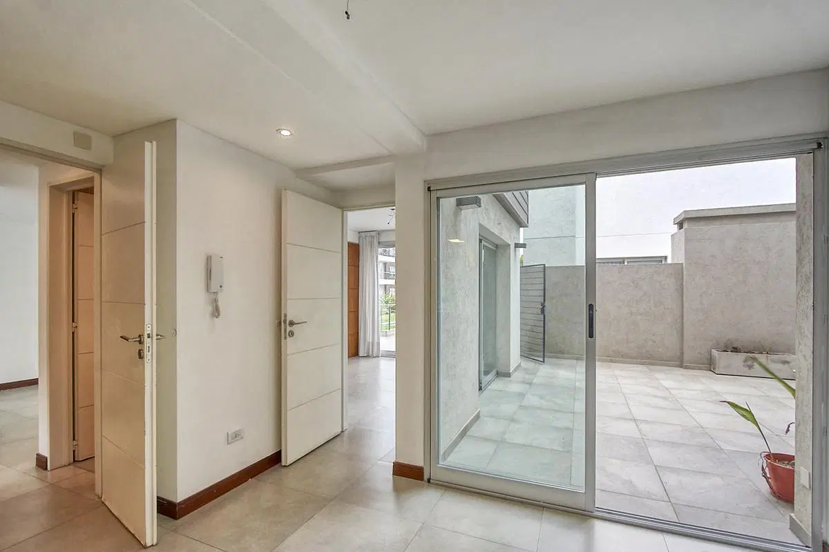 Dúplex 4 ambientes impecable en Complejo Las Fresias, 2 cocheras 5