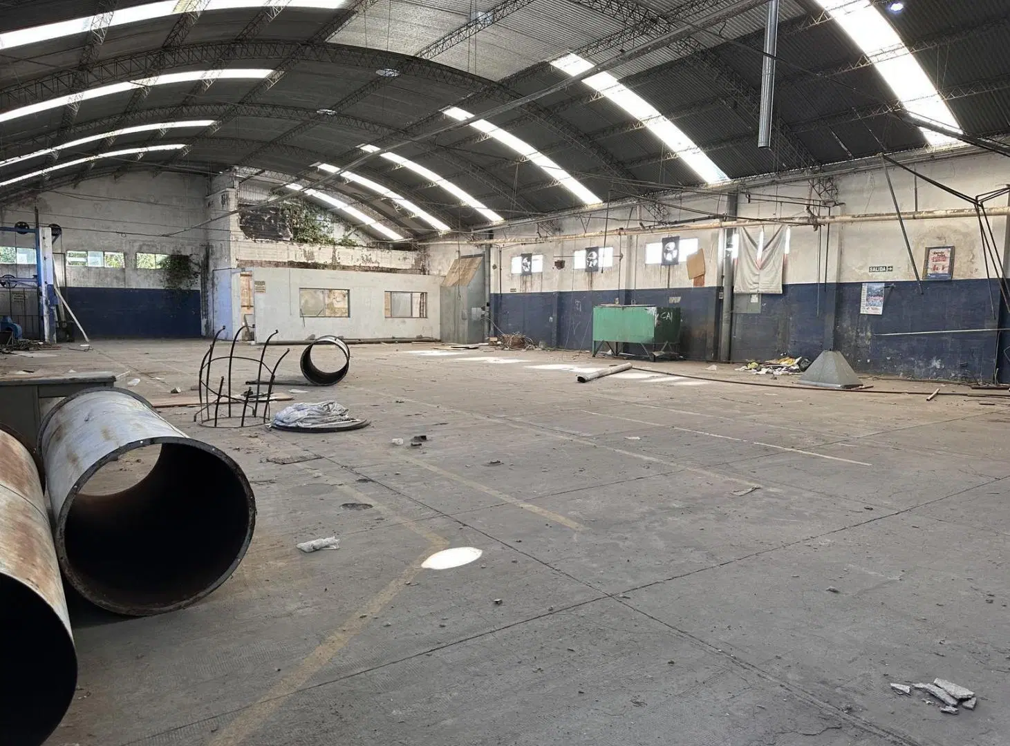 Venta Galpón en  Valentin Alsina 4