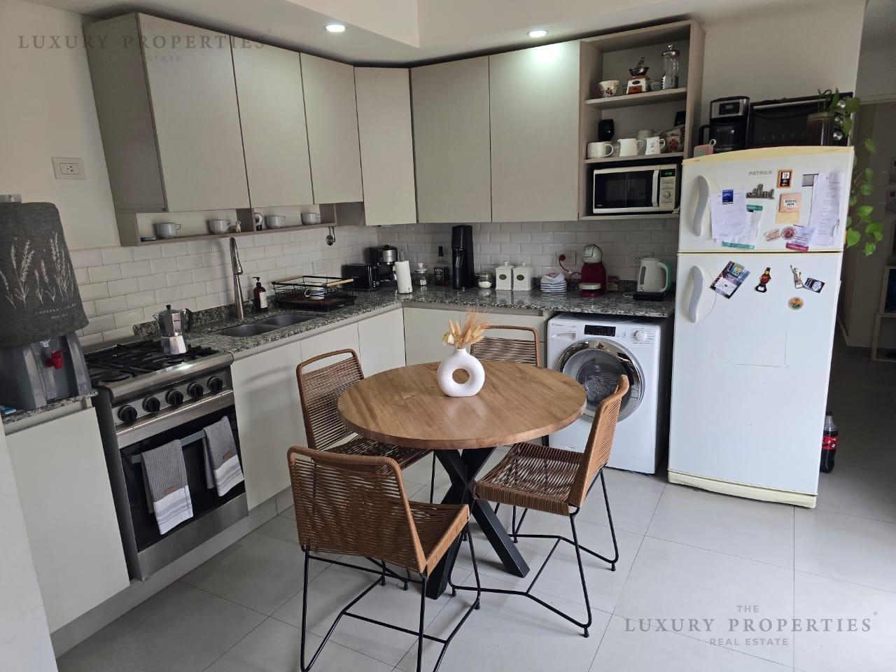 Foto de Departamento 3 ambientes Venta Pablo Nogues con cochera y baulera! Buen, imagen 5