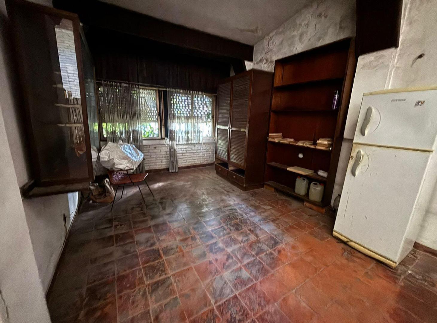Foto de Venta casa en lote propio a refaccionar, imagen 5