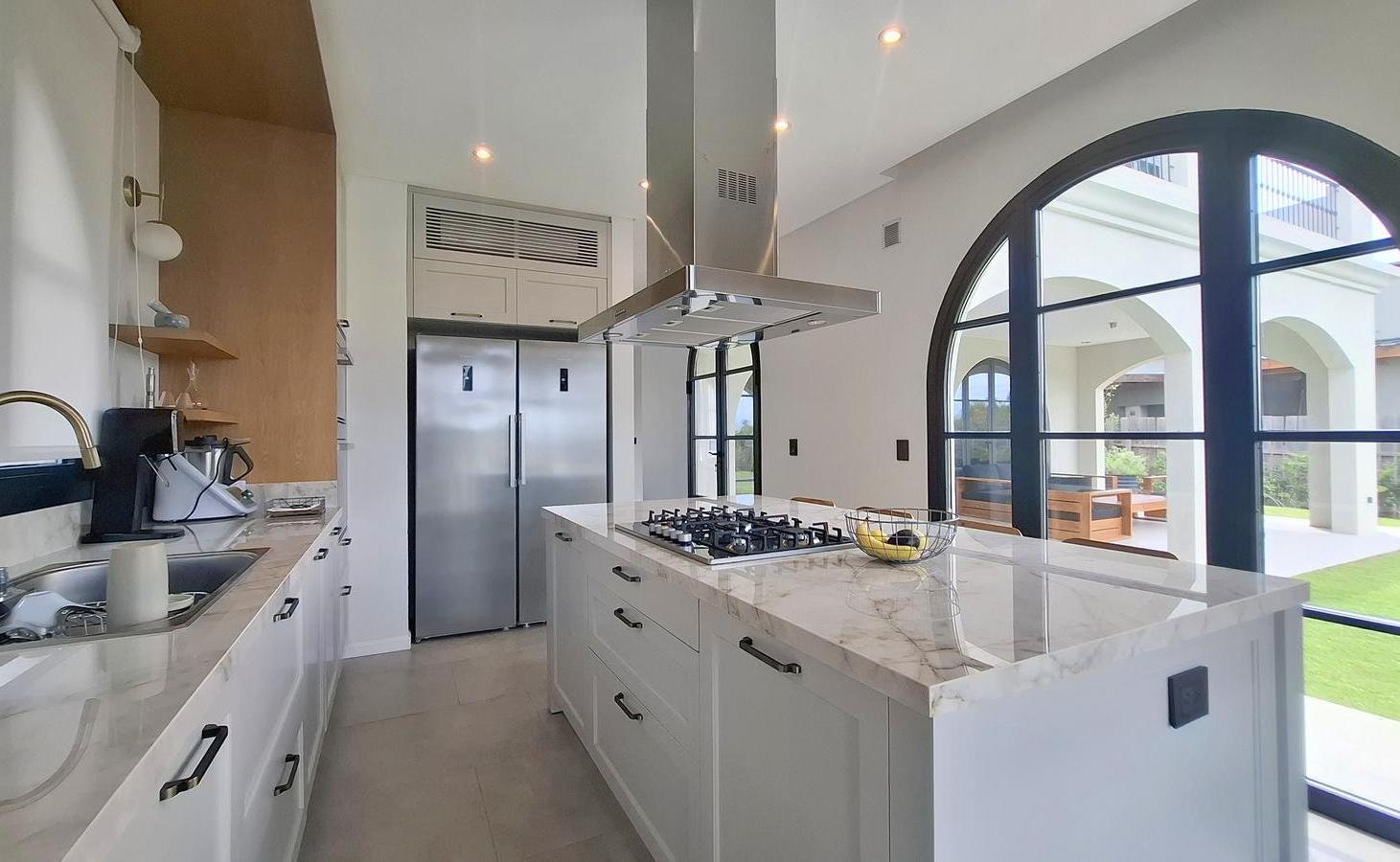 Foto de Venta Casa 5 ambientes en Barrio Privado San Sebastián, Pilar, imagen 2