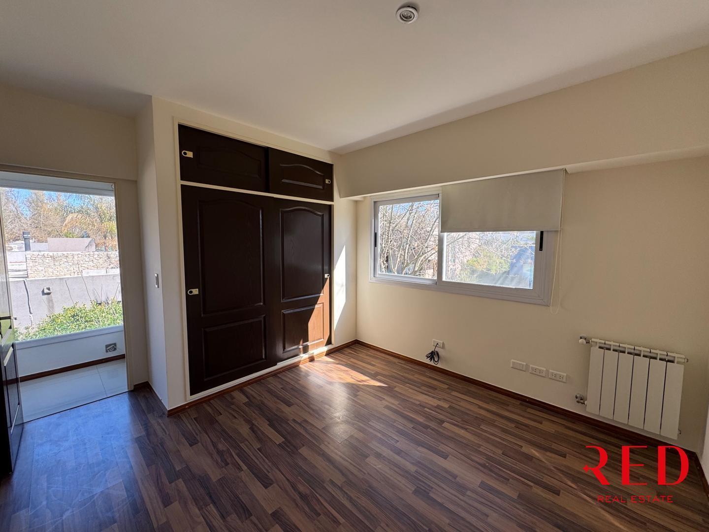 Foto de Venta casa 4 ambientes en Barrio Cerrado, Moreno Santa Ana, imagen 2