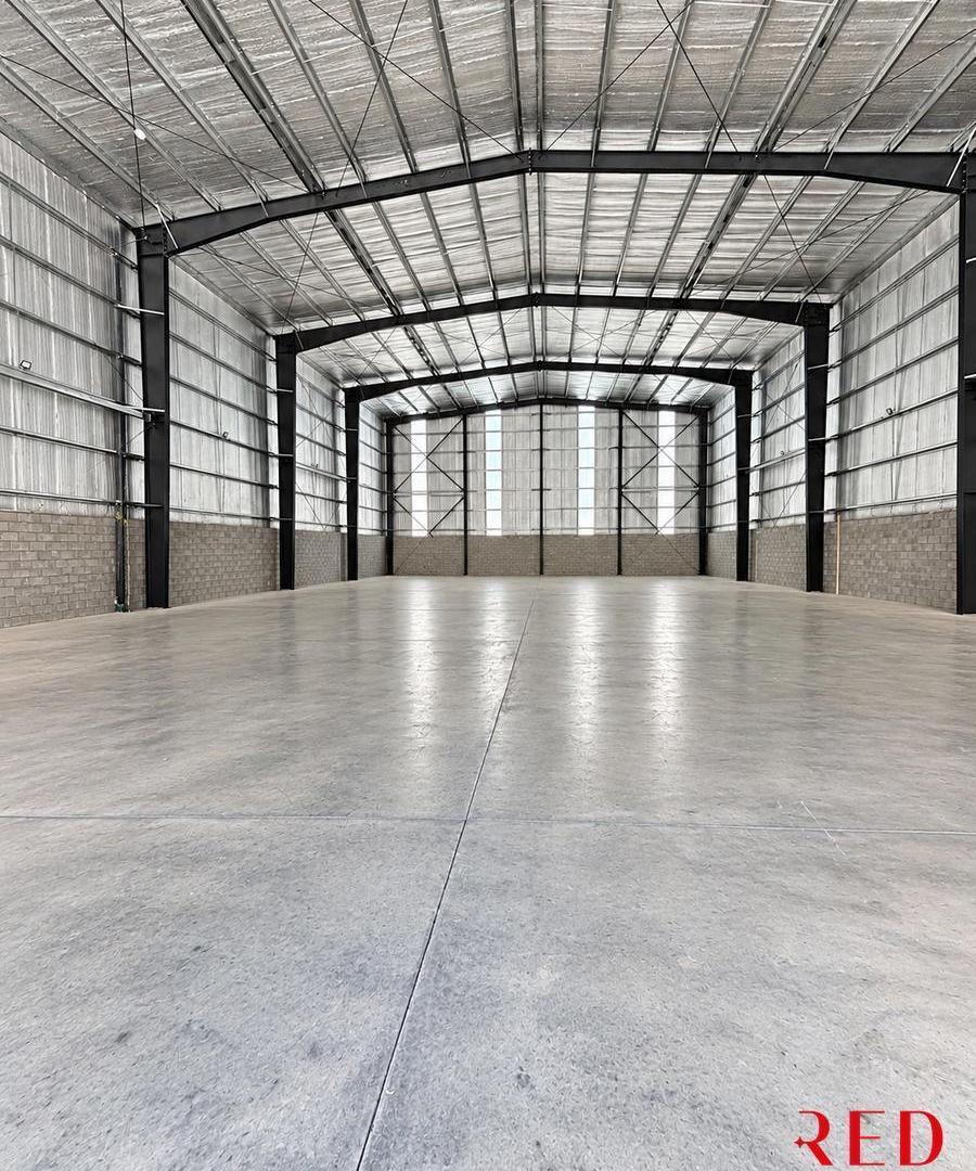 Foto de ALQUILER NAVE INDUSTRIAL 800 M2 - Polo Industrial 24 - MORENO, imagen 4