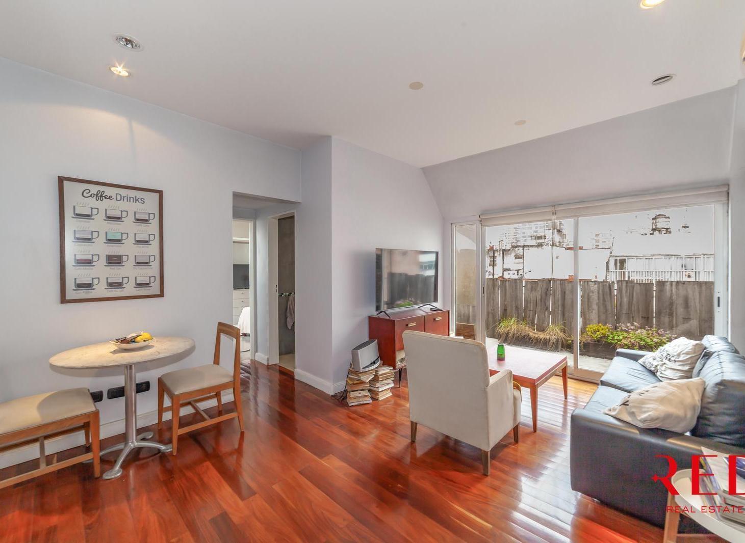 Foto de Venta departamento 2 ambientes piso alto con balcón en Recoleta, imagen 1