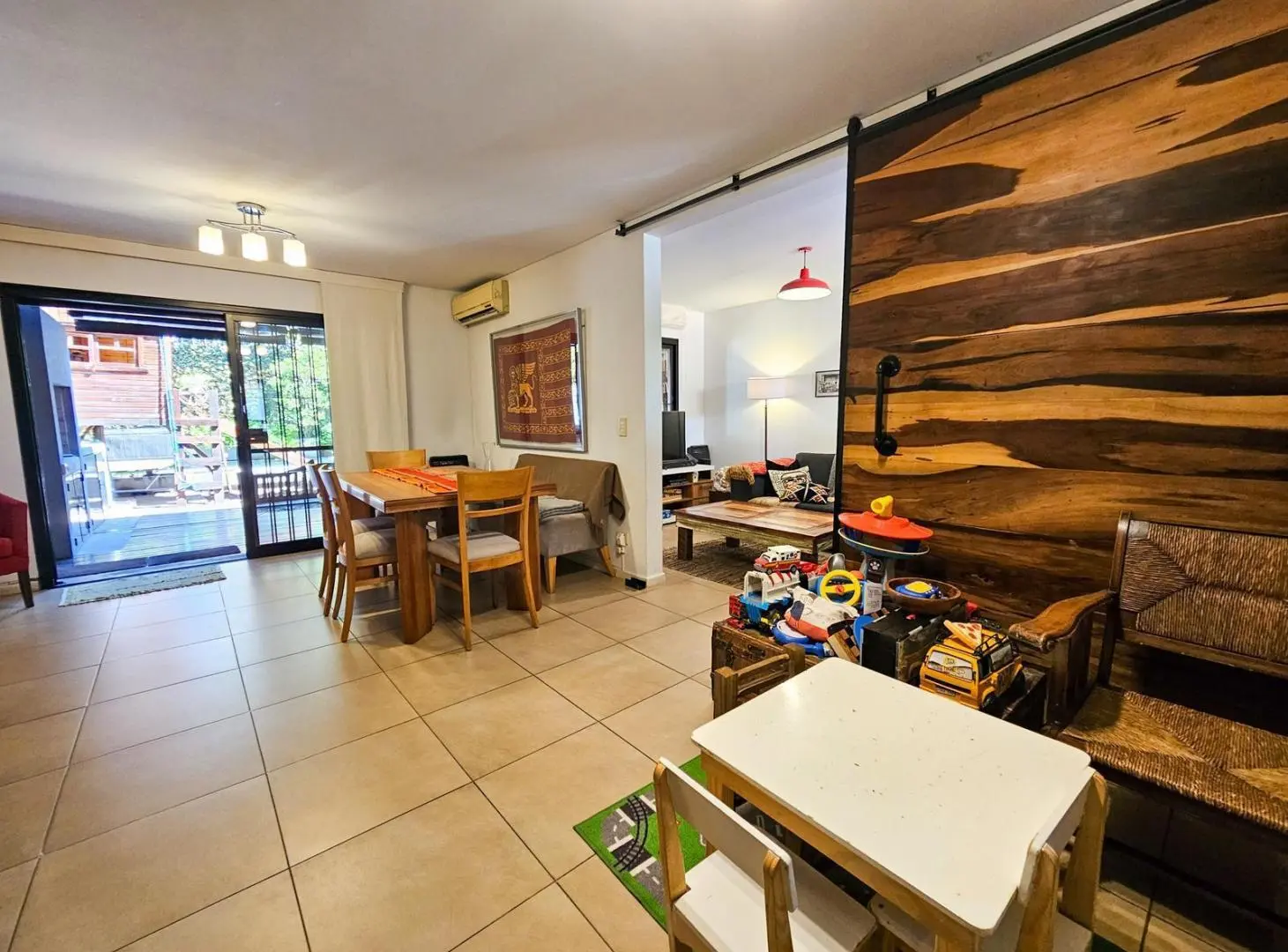 Casa oportunidad duplex en venta en barrio cerradod beccar san isidro 2