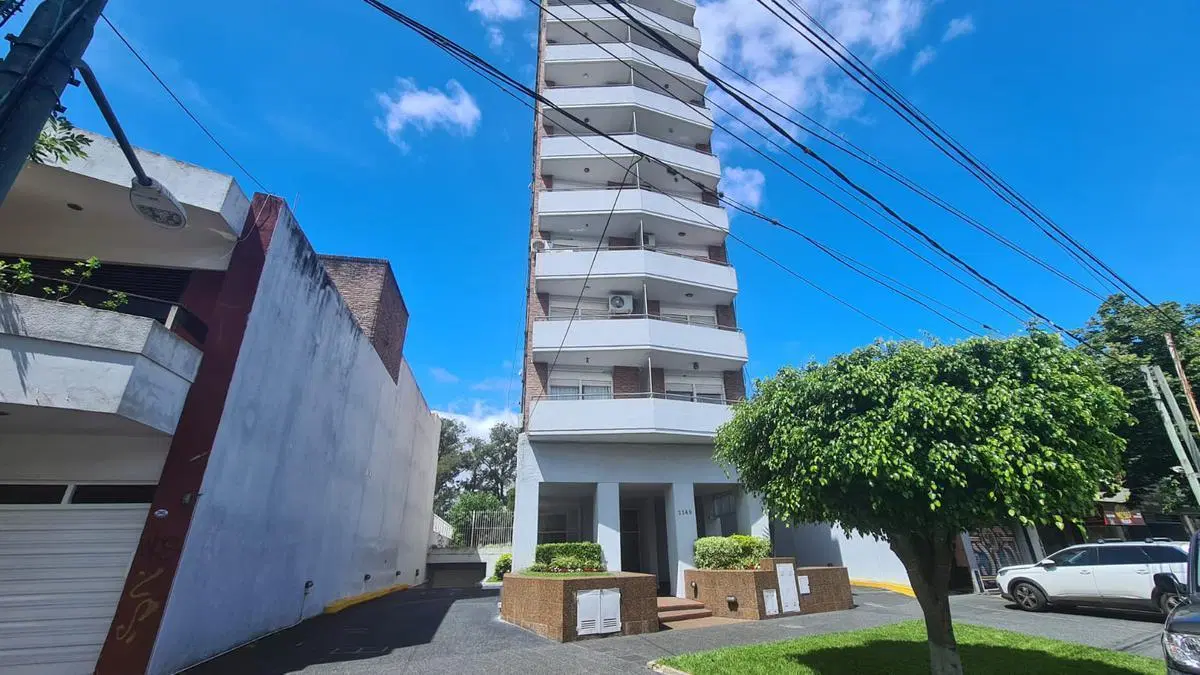 Departamento en Beccar-Vias/Rolon 4