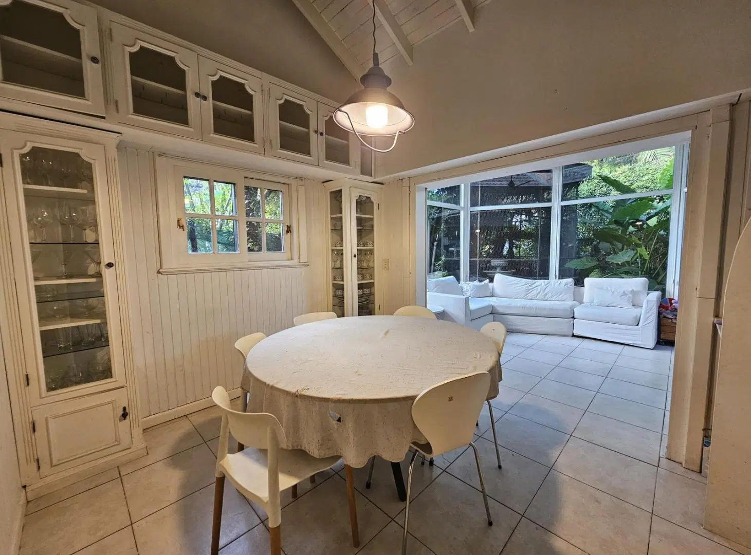 Casa con jardín en venta en Barrio Cerrado San Jose 4