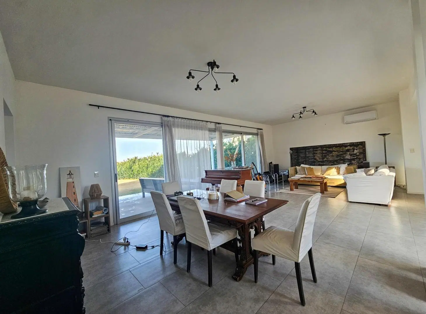 Casa a la laguna en venta Barrio Cerrado La Comarca 4