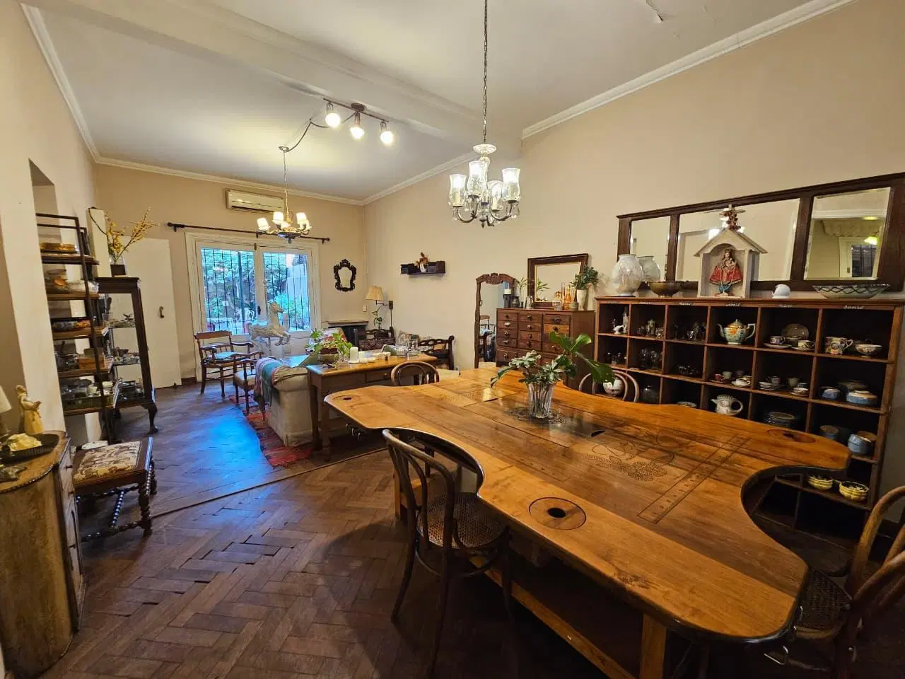 Muy linda casa en excelente zona de Martinez 5