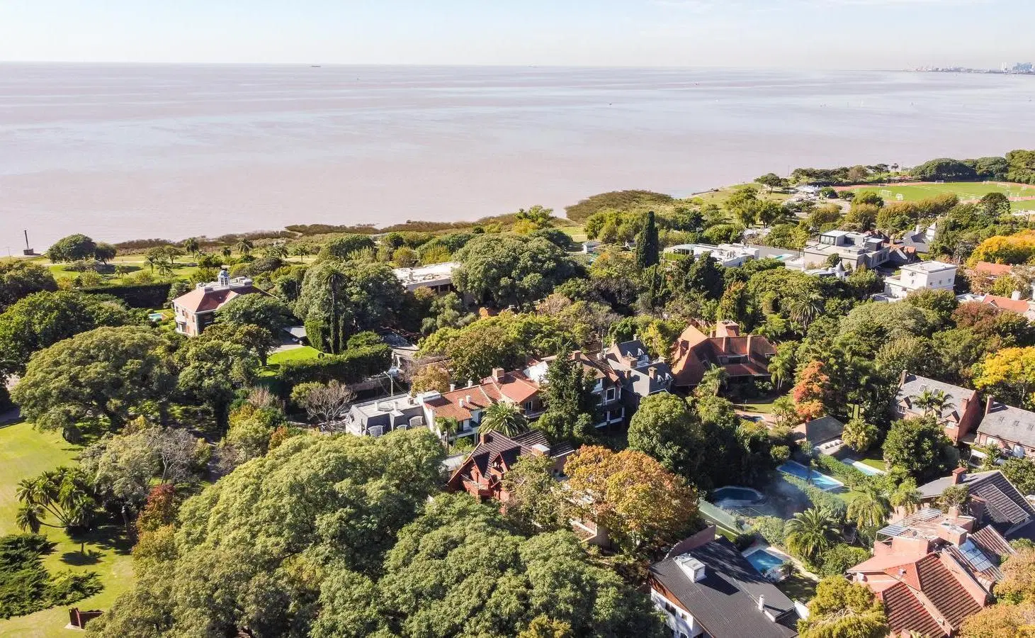 Espectacular casa en la mejor zona de Martínez, Libertador al Rio. 5